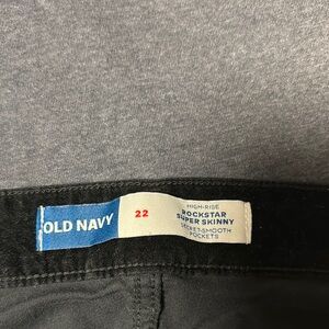 Old Navy Black Rockstar Super Skinny Pants